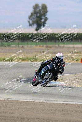 media/May-25-2025-Lets Ride (Sun) [[0ff033e448]]/B Group/1120am (Grapevine)/